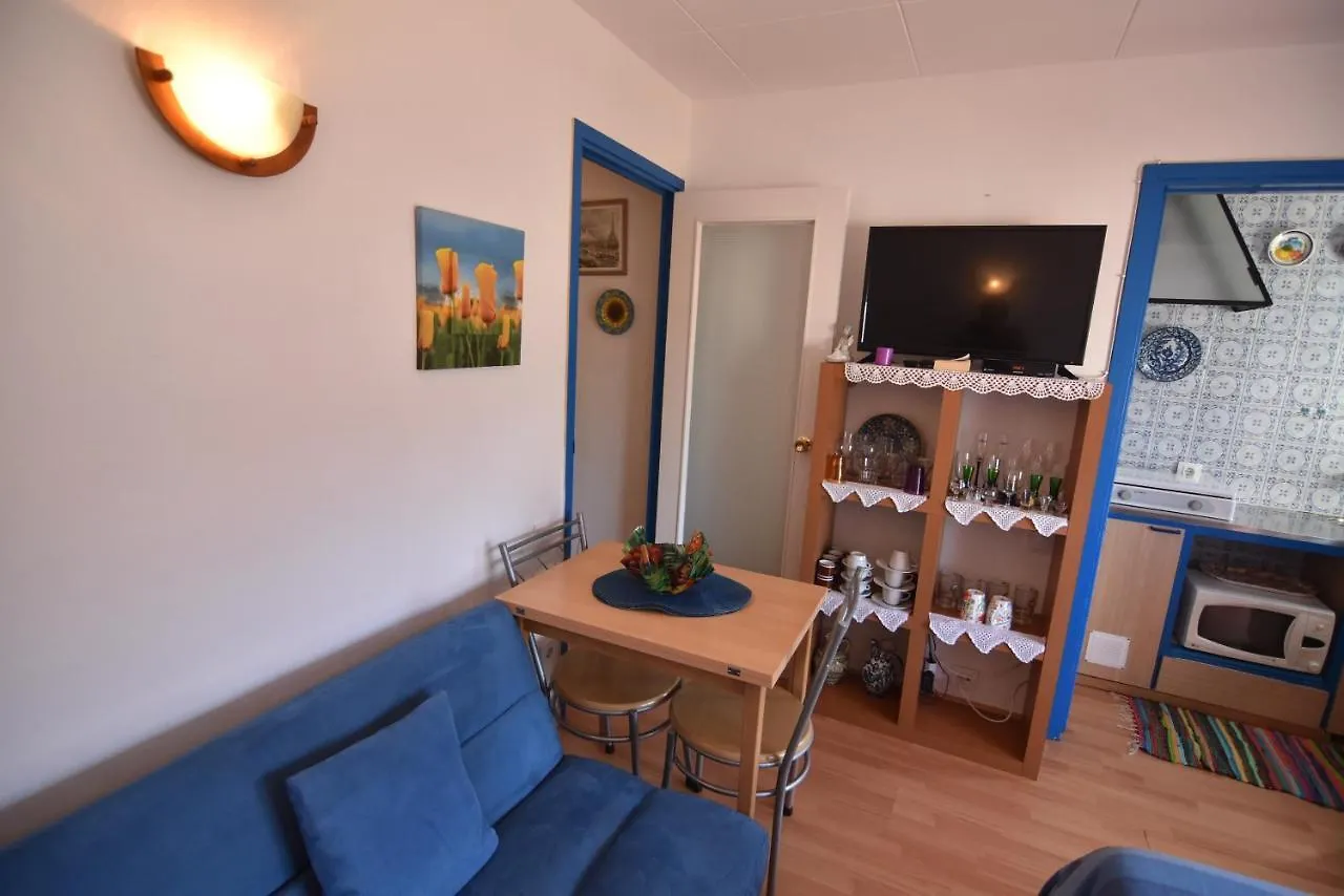 רוזס Rnet - Mas Oliva Studio, Piscina, Terraza 0*,  ספרד